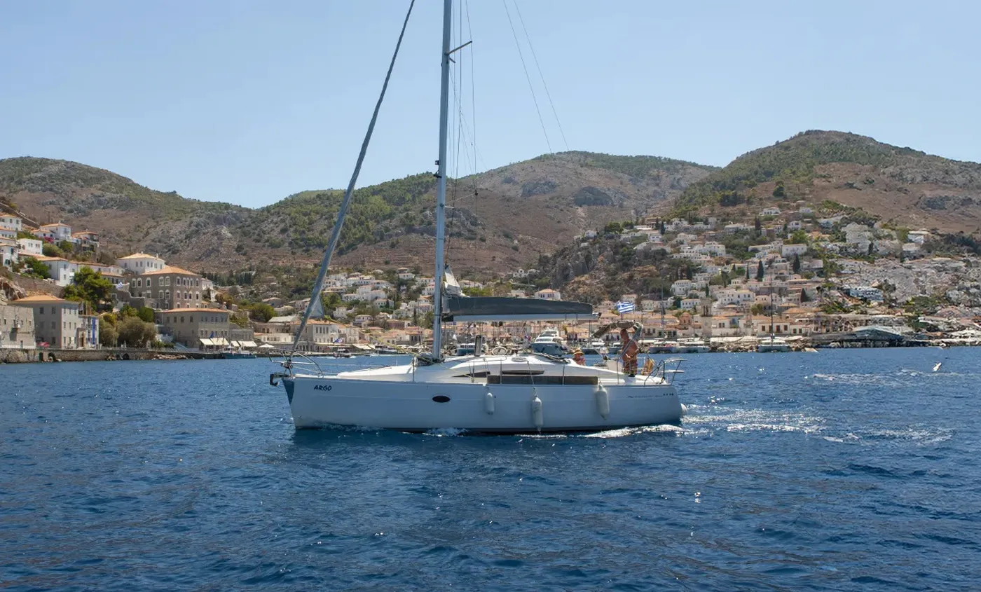 Argo - Sailboat in Preveza