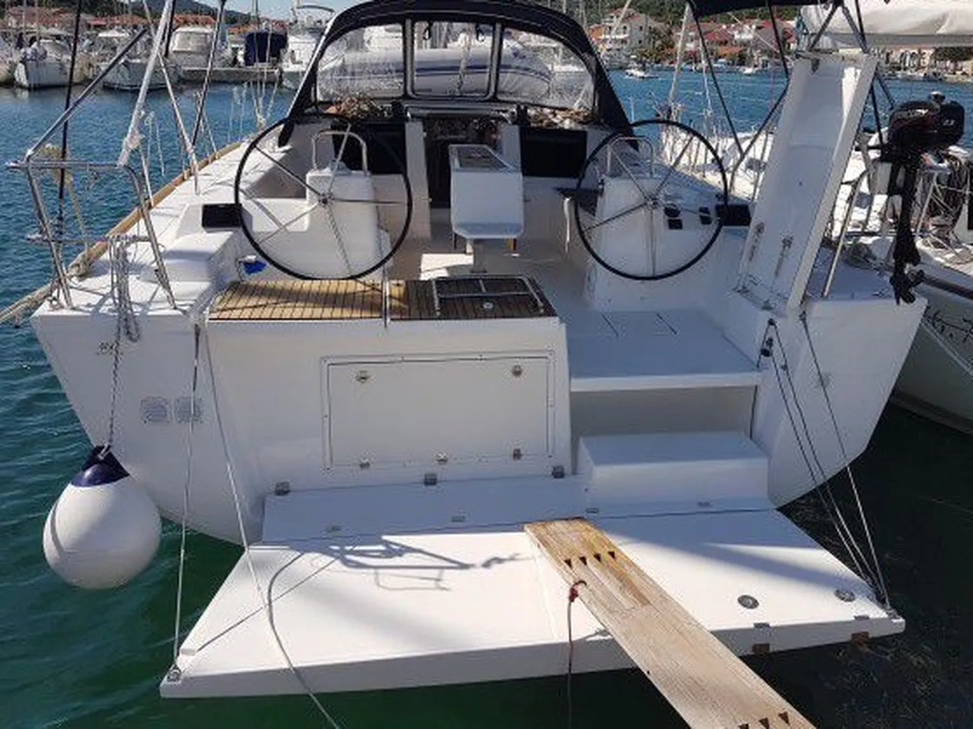 Filicudi - Sailboat in Tonnarella