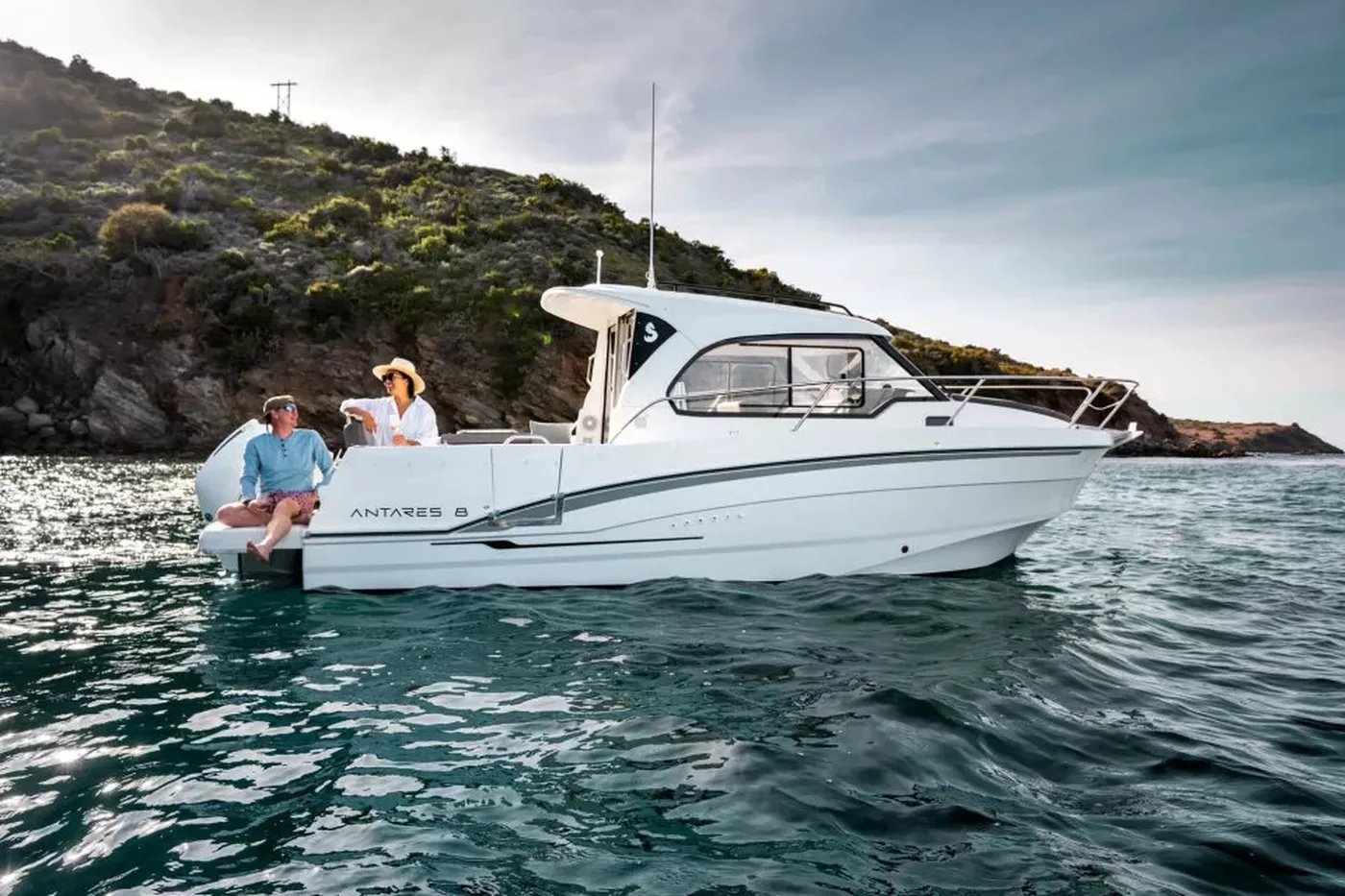 Antera - Motor Yacht in Novi Vinodolski