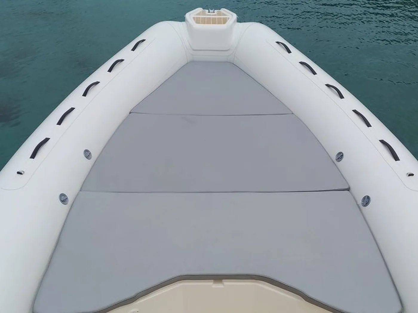 Uno - Motor Yacht in Cannigione
