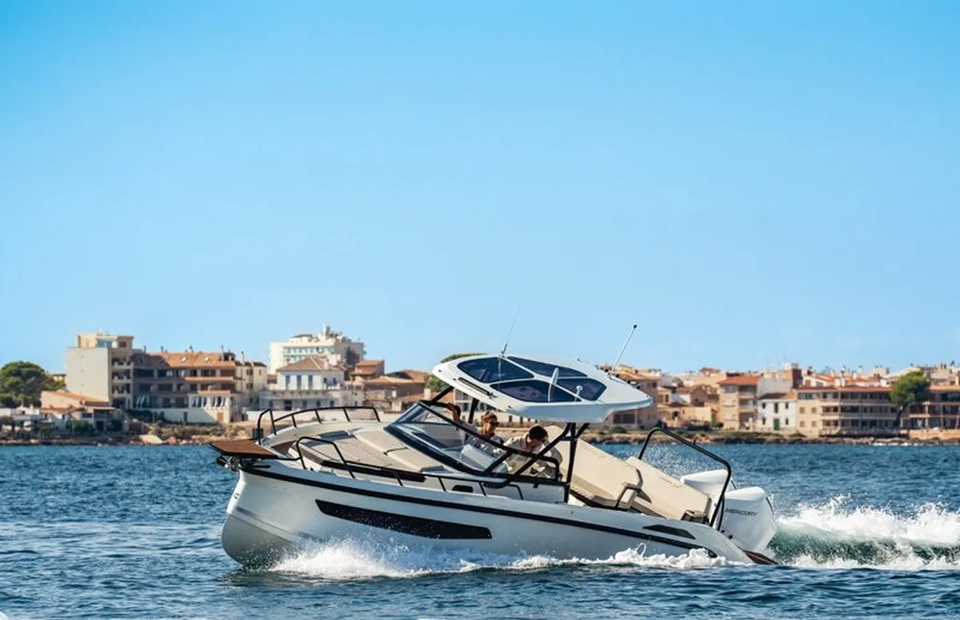 25 - Motor Yacht in Cannigione