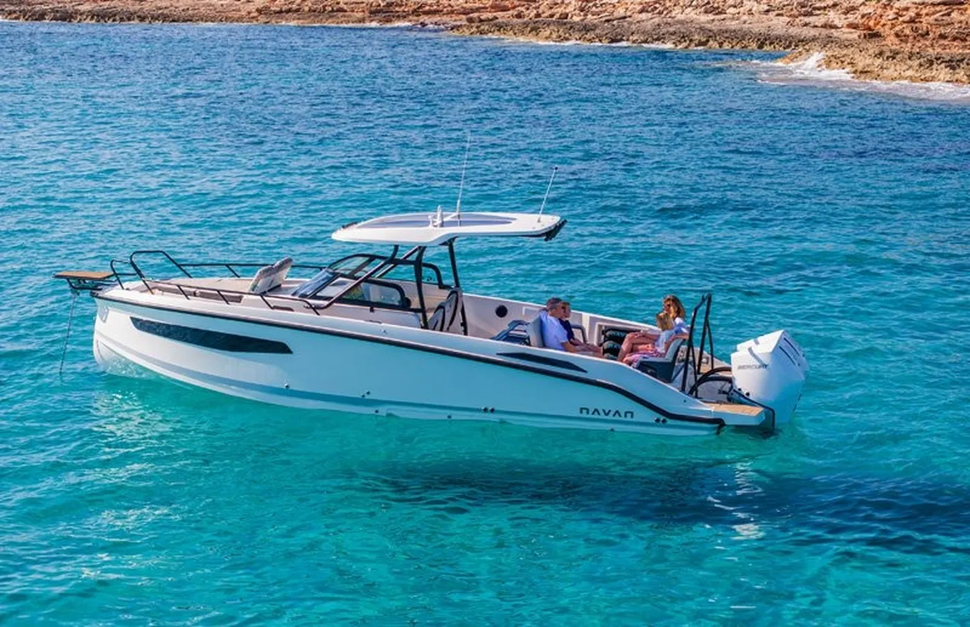 25 - Motor Yacht in Cannigione