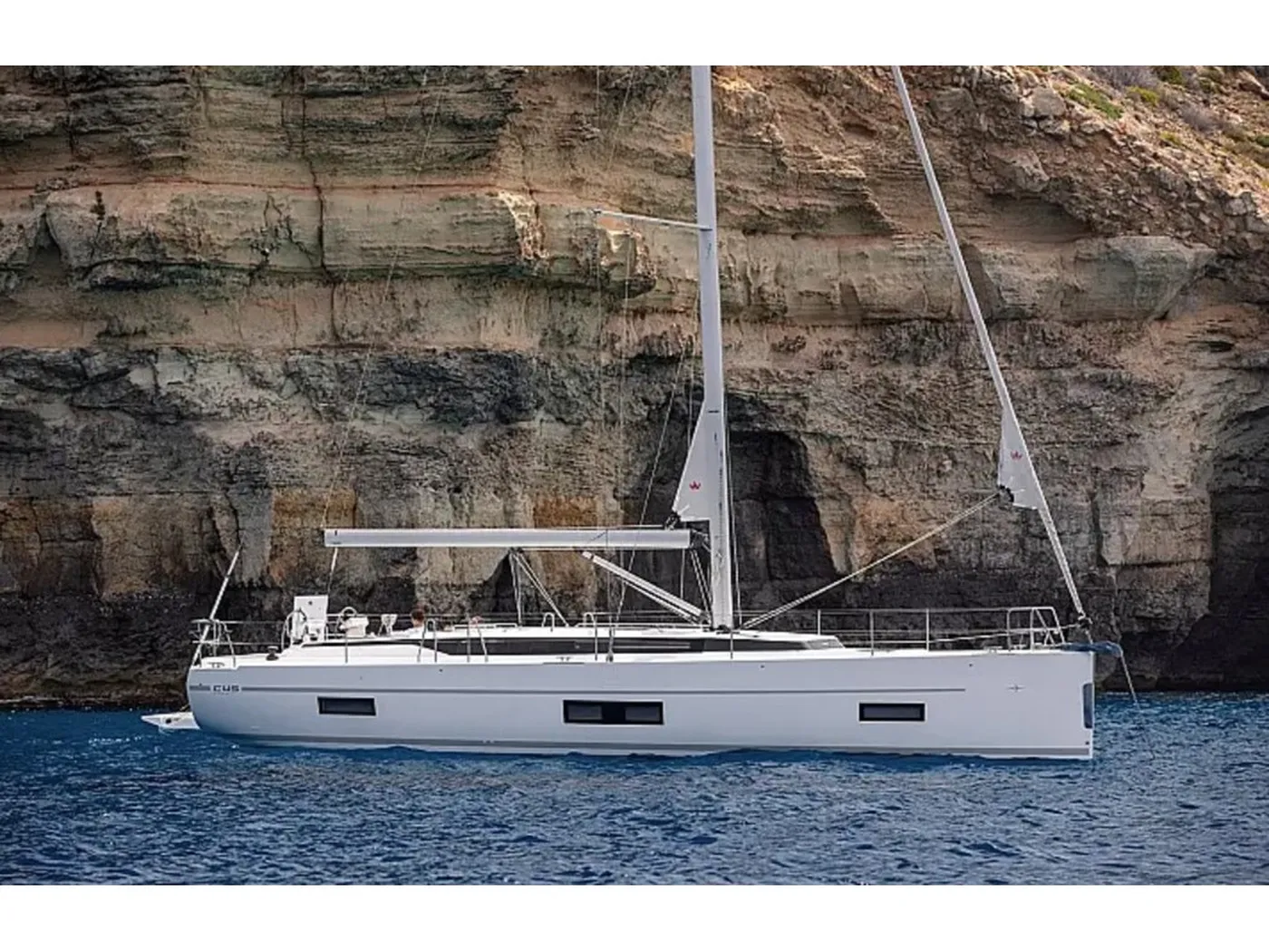 Silver III - Sailboat in Volos