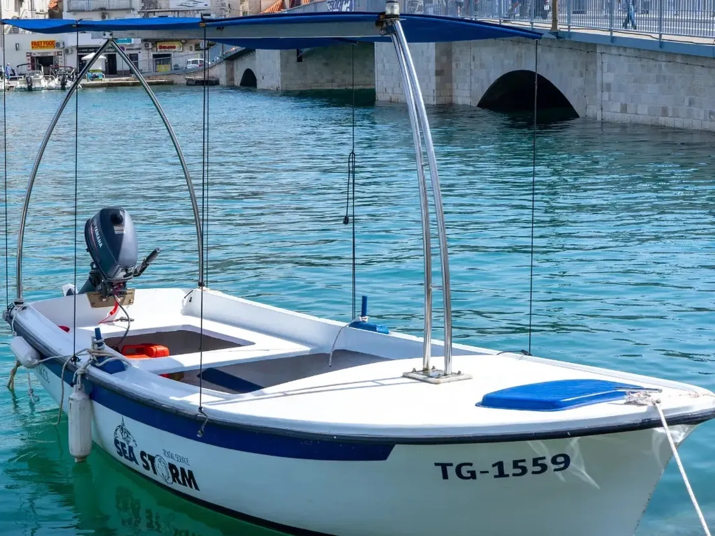 Pasara - Motor Yacht in Trogir