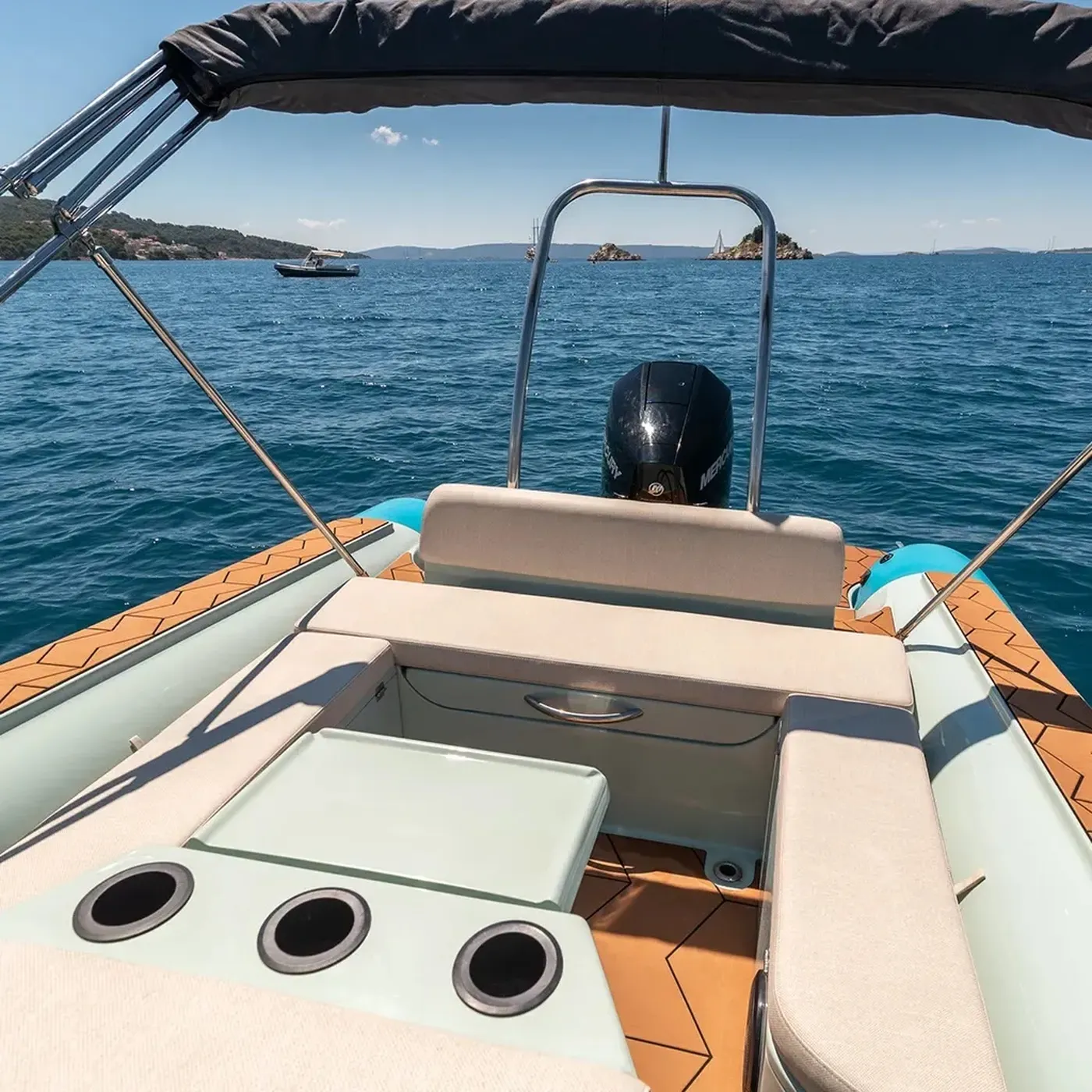 Bura 8.0 - Motor Yacht in Trogir