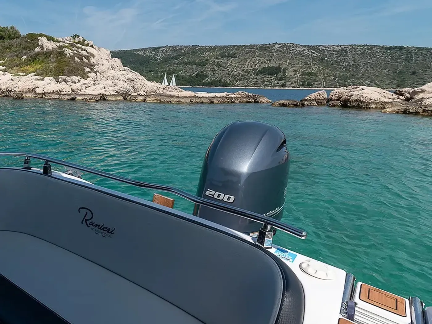 Shadow 22 - Motor Yacht in Trogir