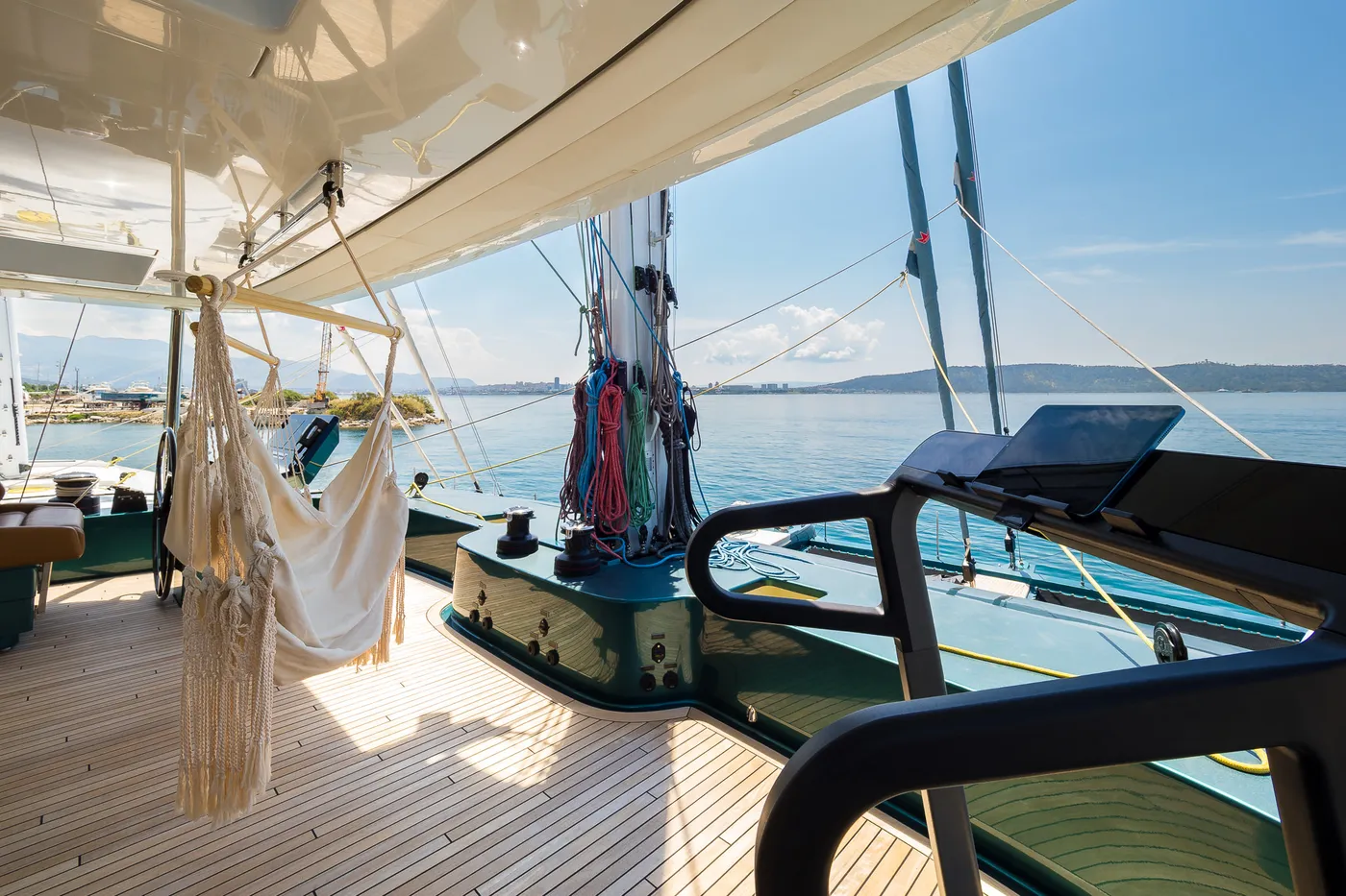 Premium + - Catamaran in Kaštel Gomilica