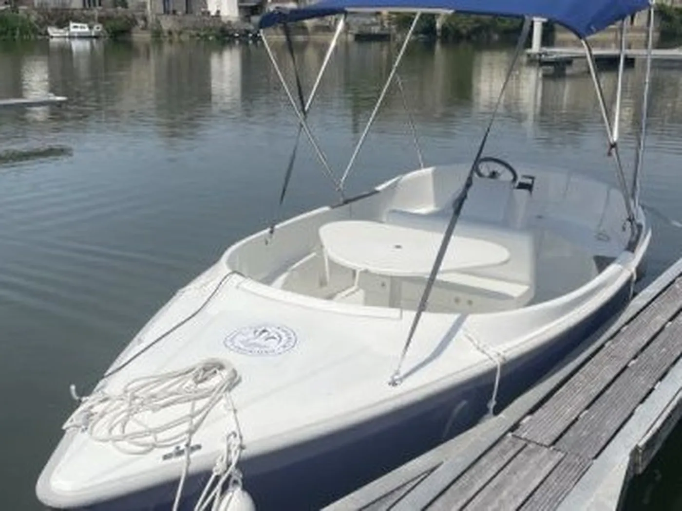 Ecume - Motor Yacht in Sablé-sur-Sarthe