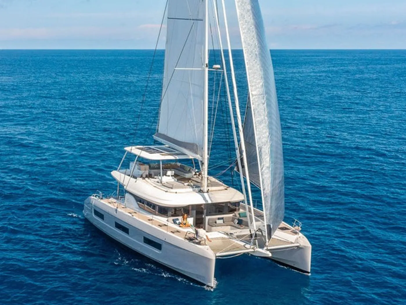 Montecristo (SXM) - FIRST CLASS - Katamaran
