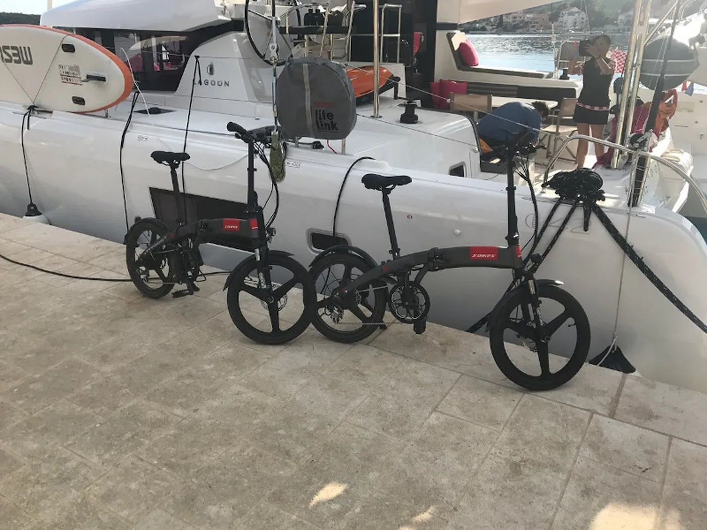 Avocado - Catamaran in Split