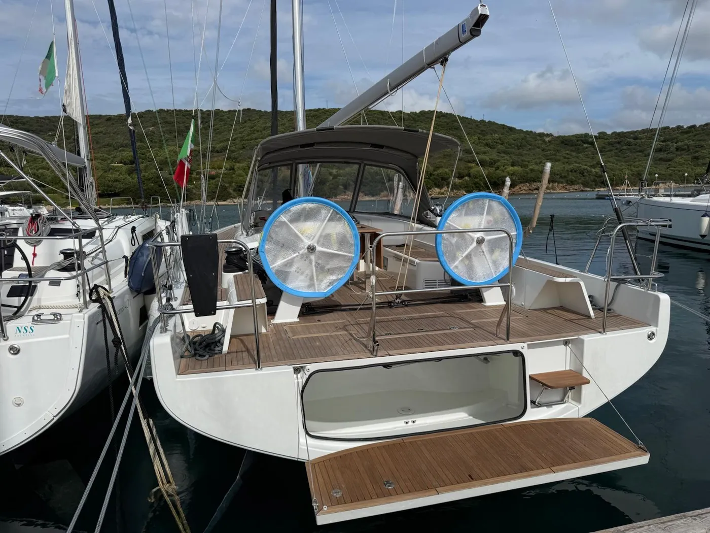 Smile Inside - Sailboat in Tonnarella