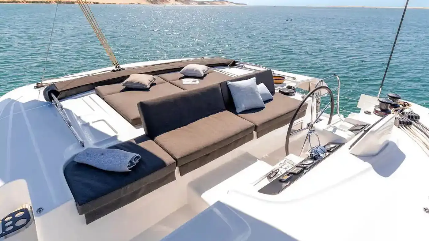 ELLA - Catamaran in Eivissa