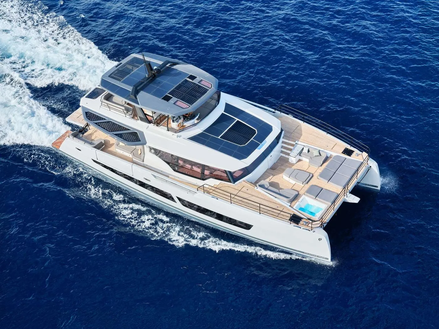 Alina - Catamaran in Vouliagmeni