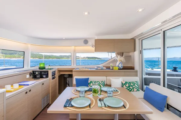Active.Cruises