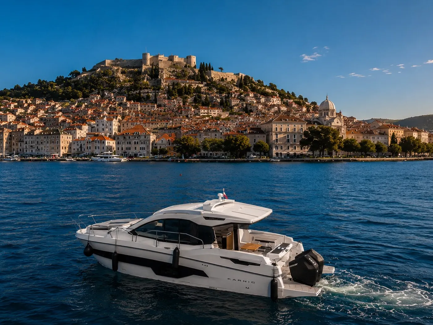 Elysian - Motor Yacht in Šibenik
