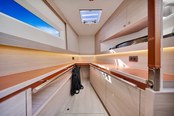Aquila 50