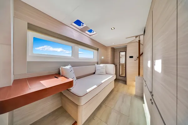Aquila 50