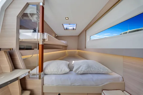 Aquila 50