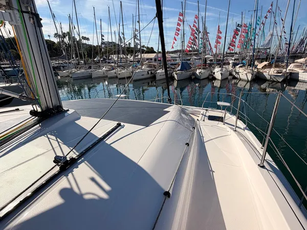 Aquila 45