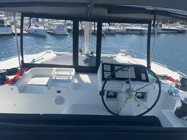 CARIAMA (air condition, generator, water maker, flybridge)