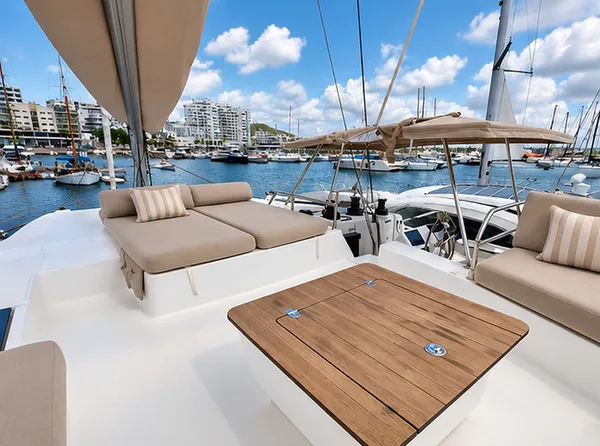 Top Deck 1