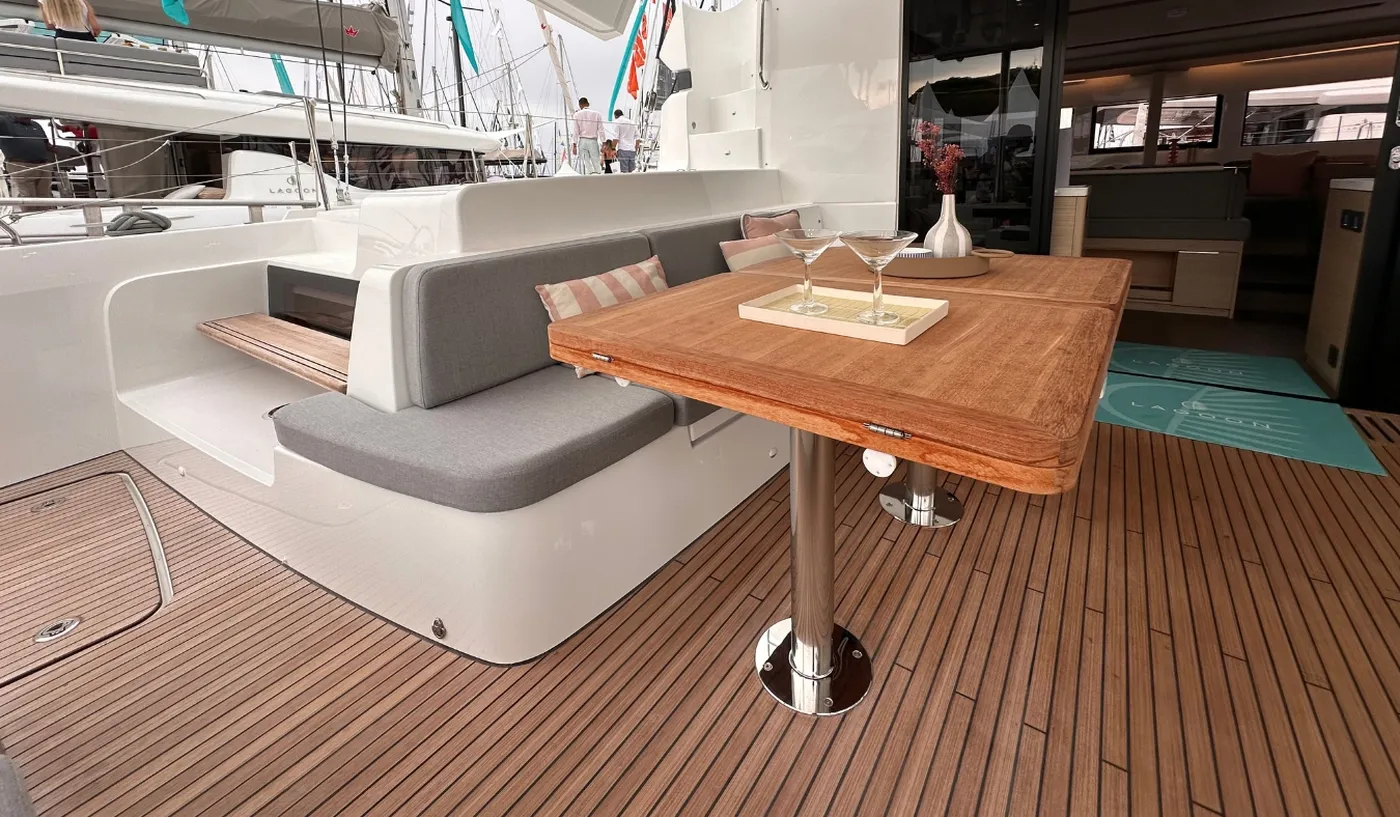NO NAME - Catamaran in Split