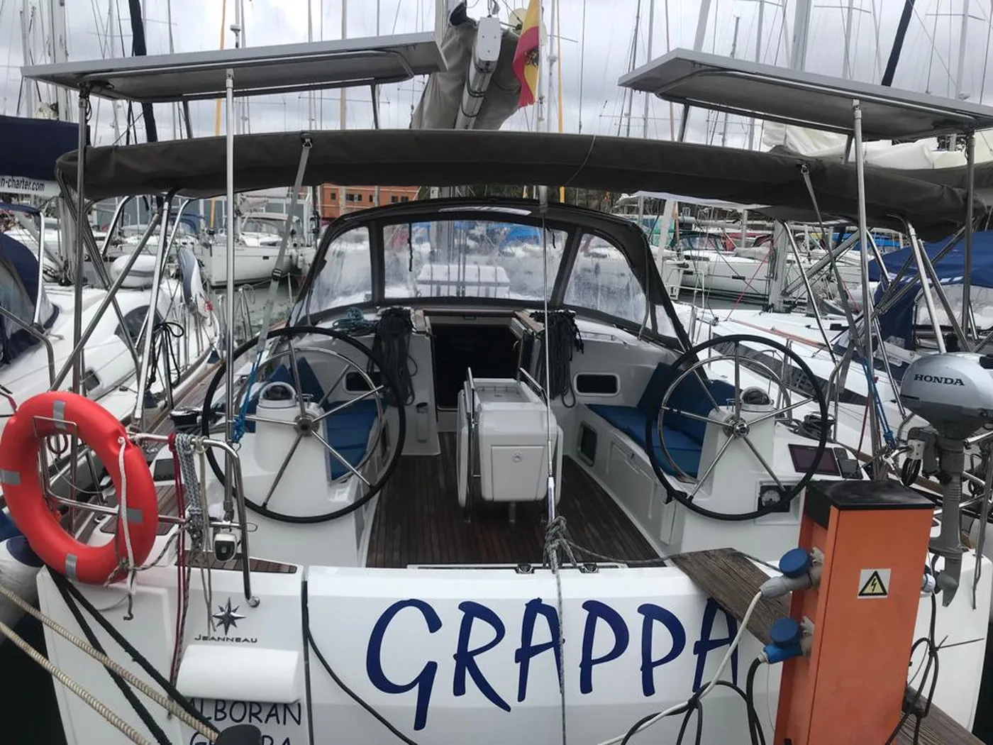 Alboran Grappa (Azores) - Yelkenli içinde Horta