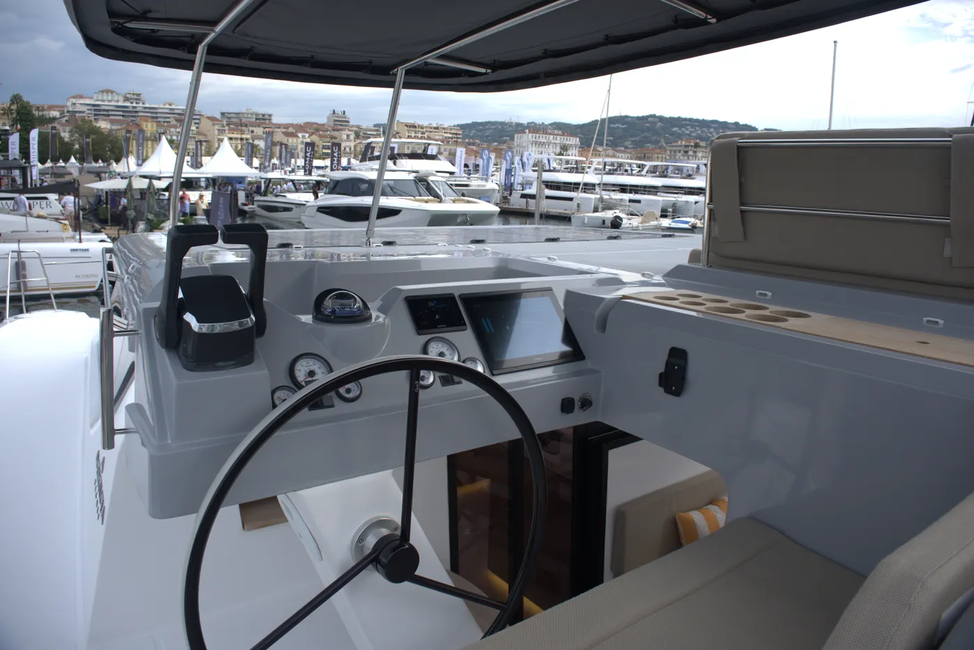 Vesta - Catamaran in Karagözler