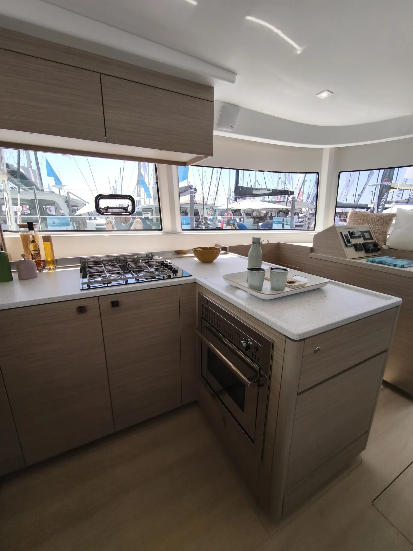 TBA - Catamaran in Alimos