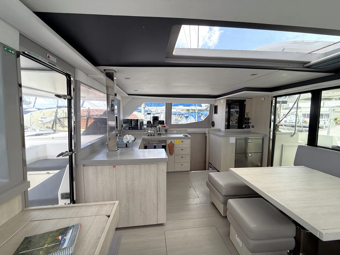 Tropical Squeeze - Catamaran in Road Town