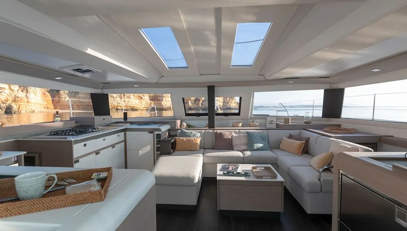 Panama - Catamaran in Porto-Vecchio