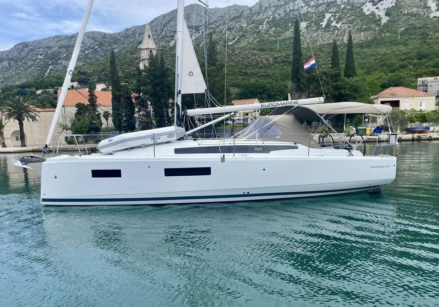 Anja - Sailboat in Komolac