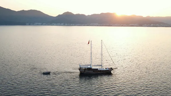 Yuksel Deniz