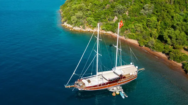 Yuksel Deniz