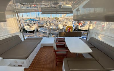 AEROPI  |⛵ VIP, Skippered Only, Watermaker, Generator, AC, BBQ