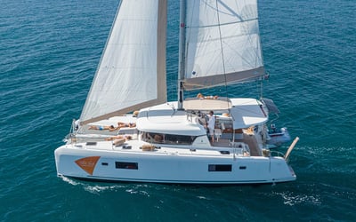 Catalina | A/C generator watermaker