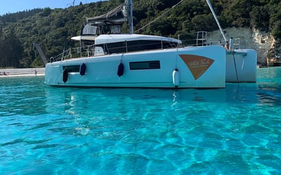 Bonobo | A/C generator watermaker