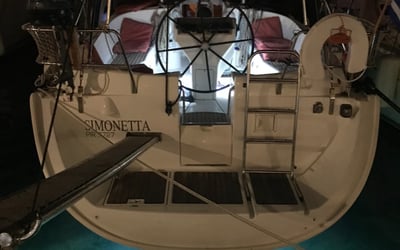 Simonetta (Bow Thruster, electric heads, Solar Panel)
