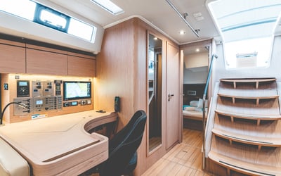 Axis Mundi A/C-GEN-SOLAR-ELEC.WC