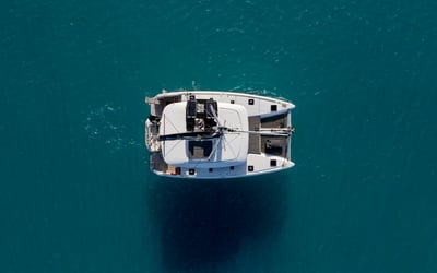 AKTIS (air condition, generator, watermaker)