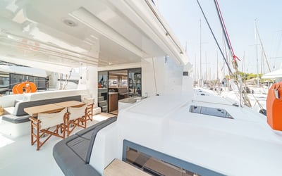 Reina (ONLY SKIPPERED)