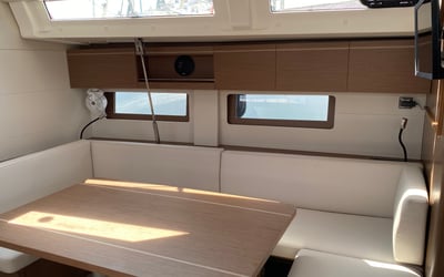 CAPTAIN GEORGE AC.Gen, W.Maker