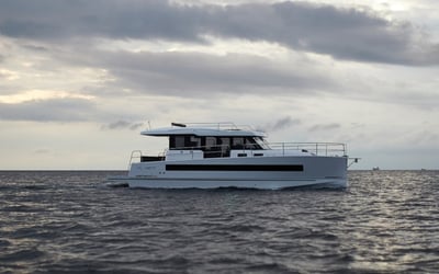 ELEGANCE FLYBRIDGE