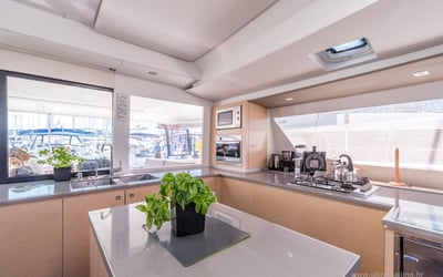 SABA 50 -  AC and generator