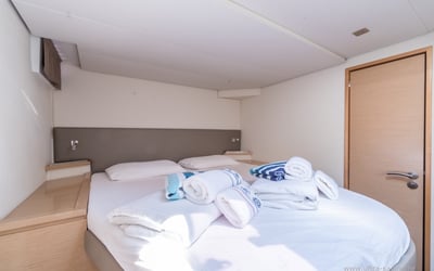 SABA 50 -  AC and generator