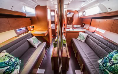 RONJA (new sails 2023.)