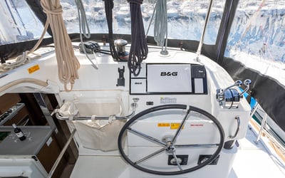 MONARCH 2020 (air condition, generator)