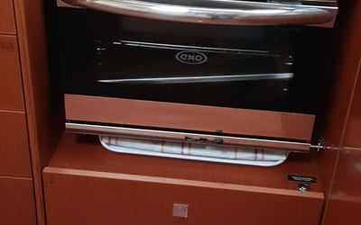 Senza Fine  ( A/C and Generator )