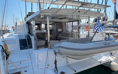 Star Velvet (A/C, Generator, Water Maker, dishwasher)