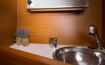 Interior - toilet (photo taken 2019)